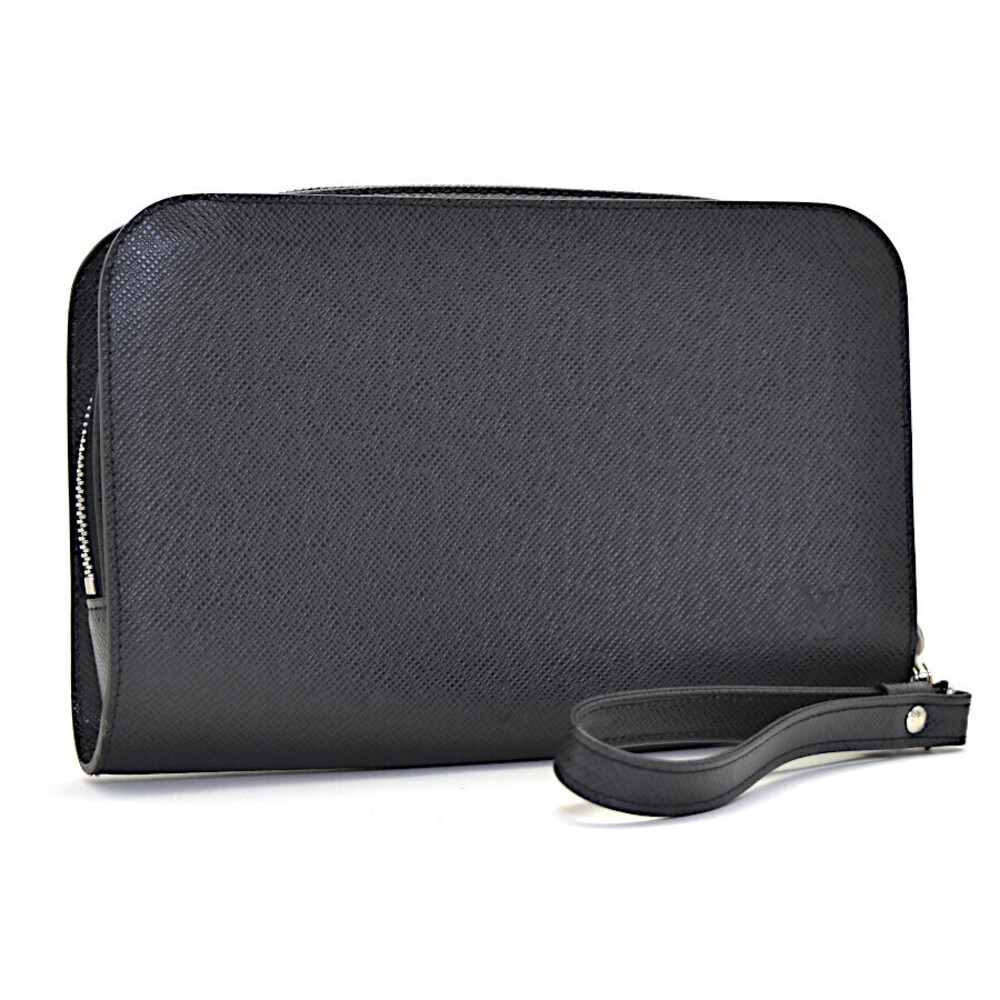 Louis Vuitton Shoulder Bag Taiga Baikal Leather Black